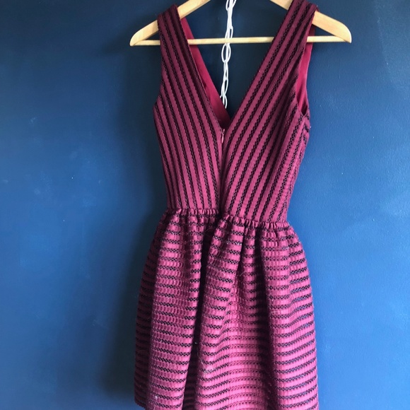 Saks Fifth Avenue Burgundy Knit Dress - Picture 2 of 2
